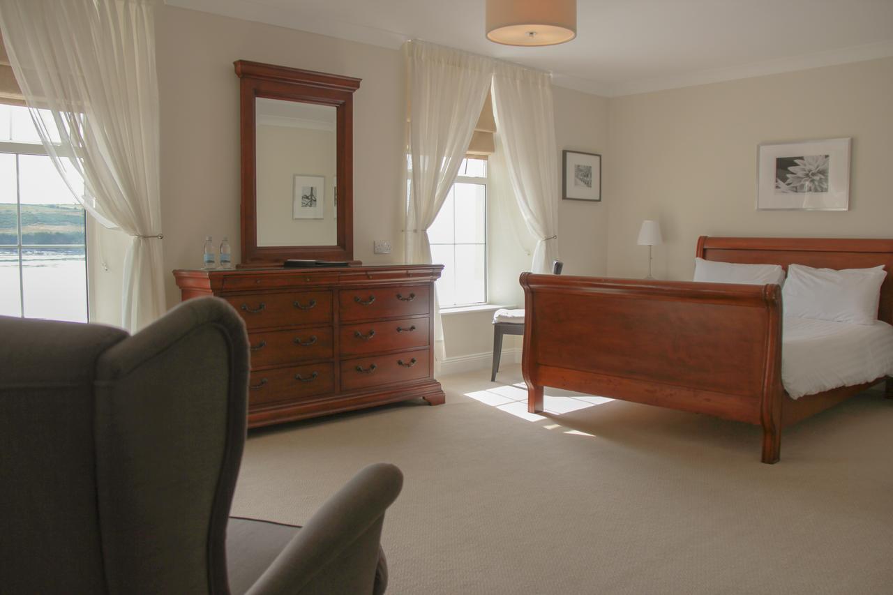 Walter Raleigh Hotel Youghal Esterno foto